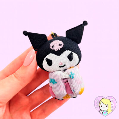Alternative view of Netsuke Colgante Sanrio Kuromi Kimono