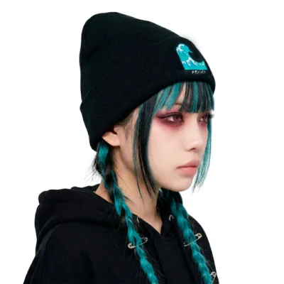 Alternative view of Beanie Sukeban Club ~ Kanagawa Wave